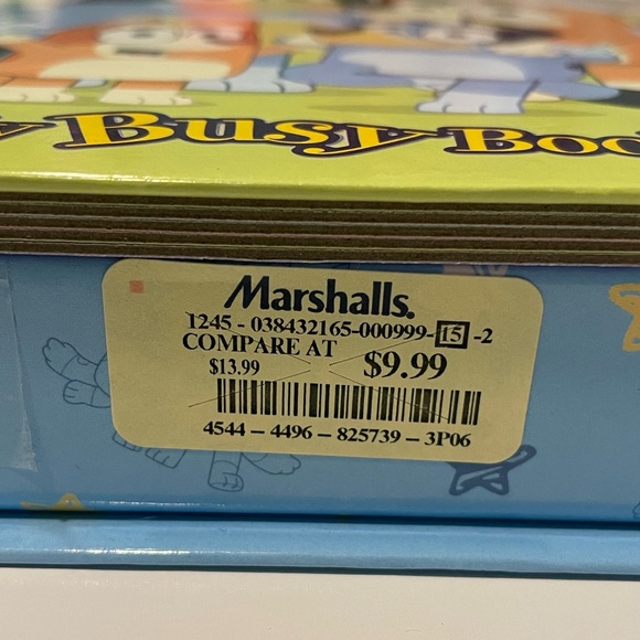 NEW! Bluey “My Busy Books” Children’s Toy/Book | Unopened | Comes with figurines - Picture 6 of 6